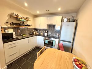 Photo 7- click for photo gallery